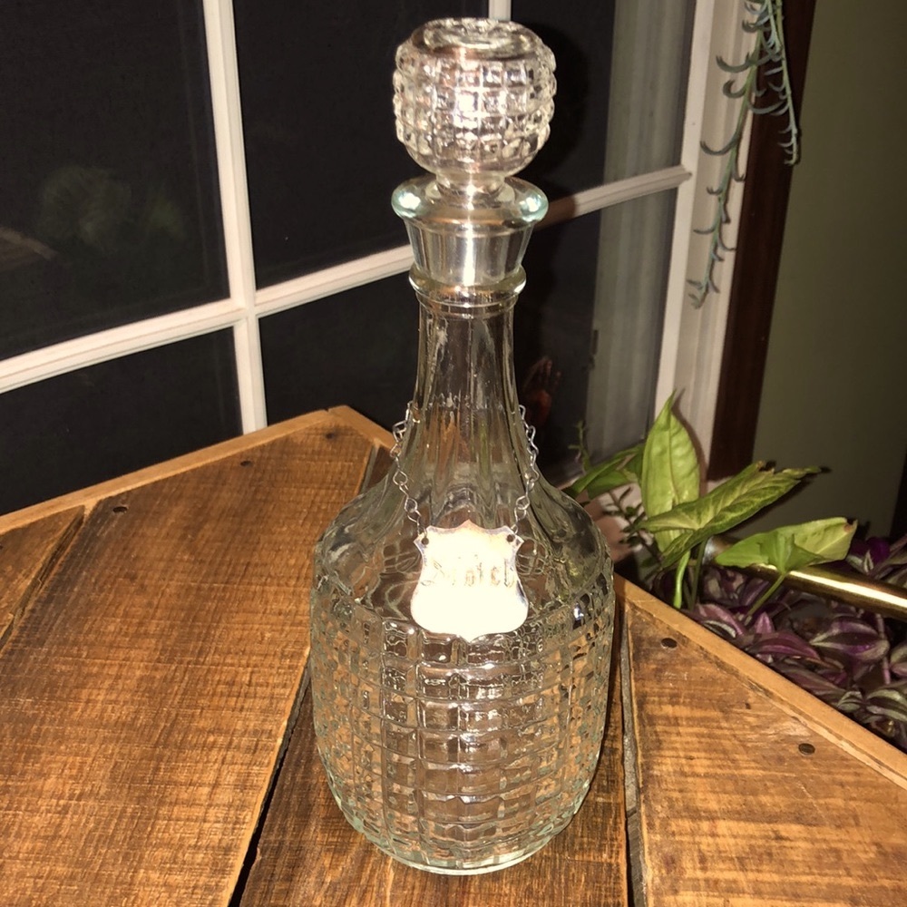 Vintage Crystal Scotch liquor Decante